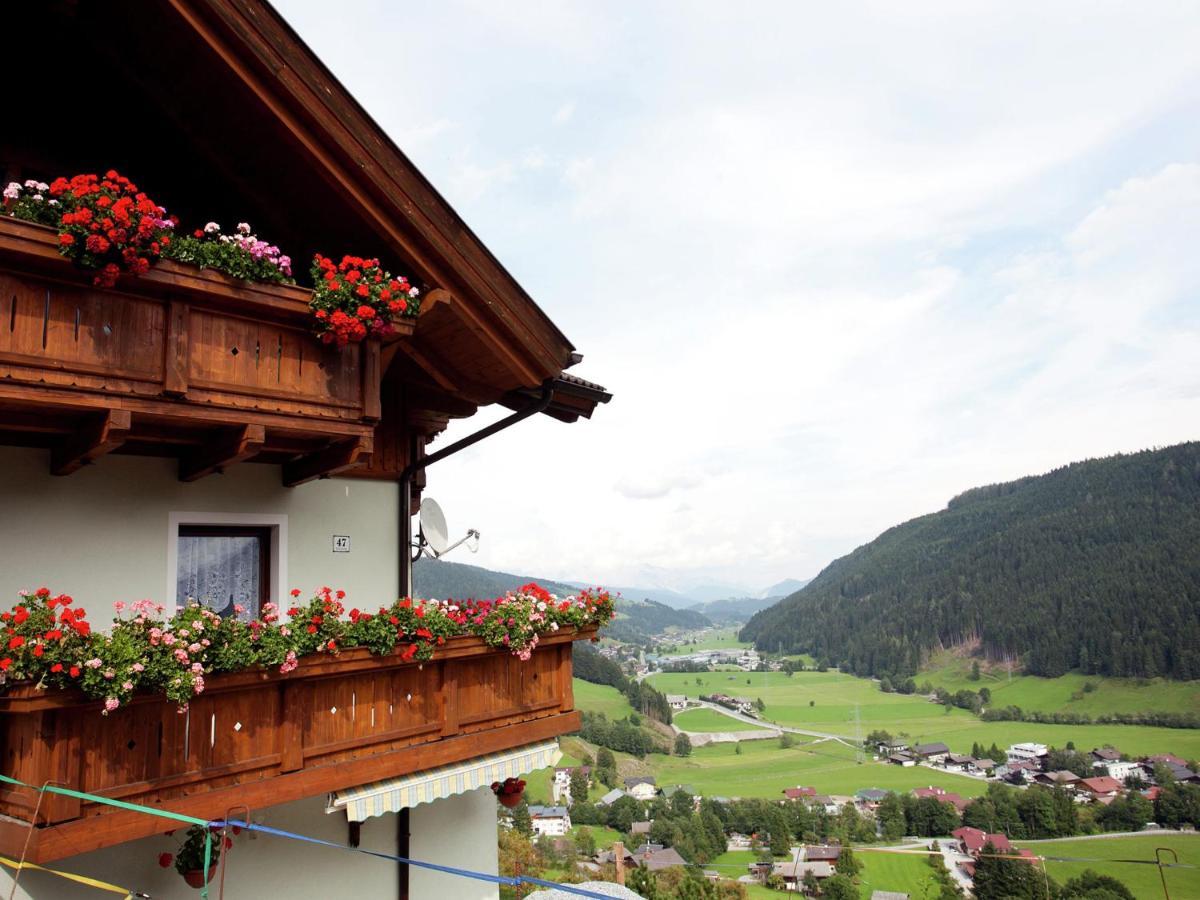 Sunny Holiday Flat With Balcony Daire Wagrain Dış mekan fotoğraf